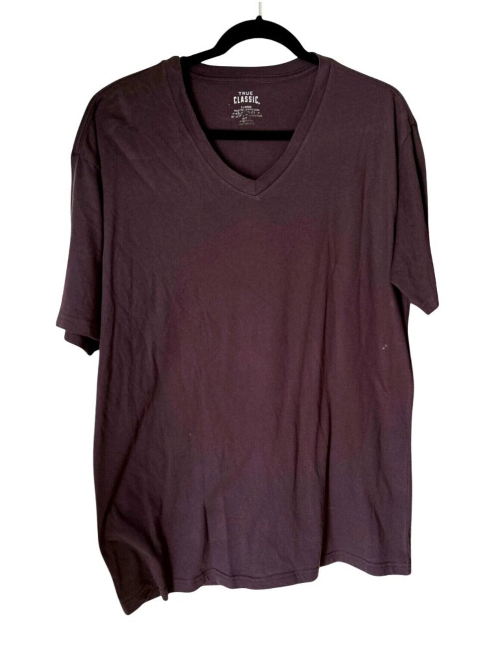 True Classic X-Large Mens V-Neck T-Shirt Purple